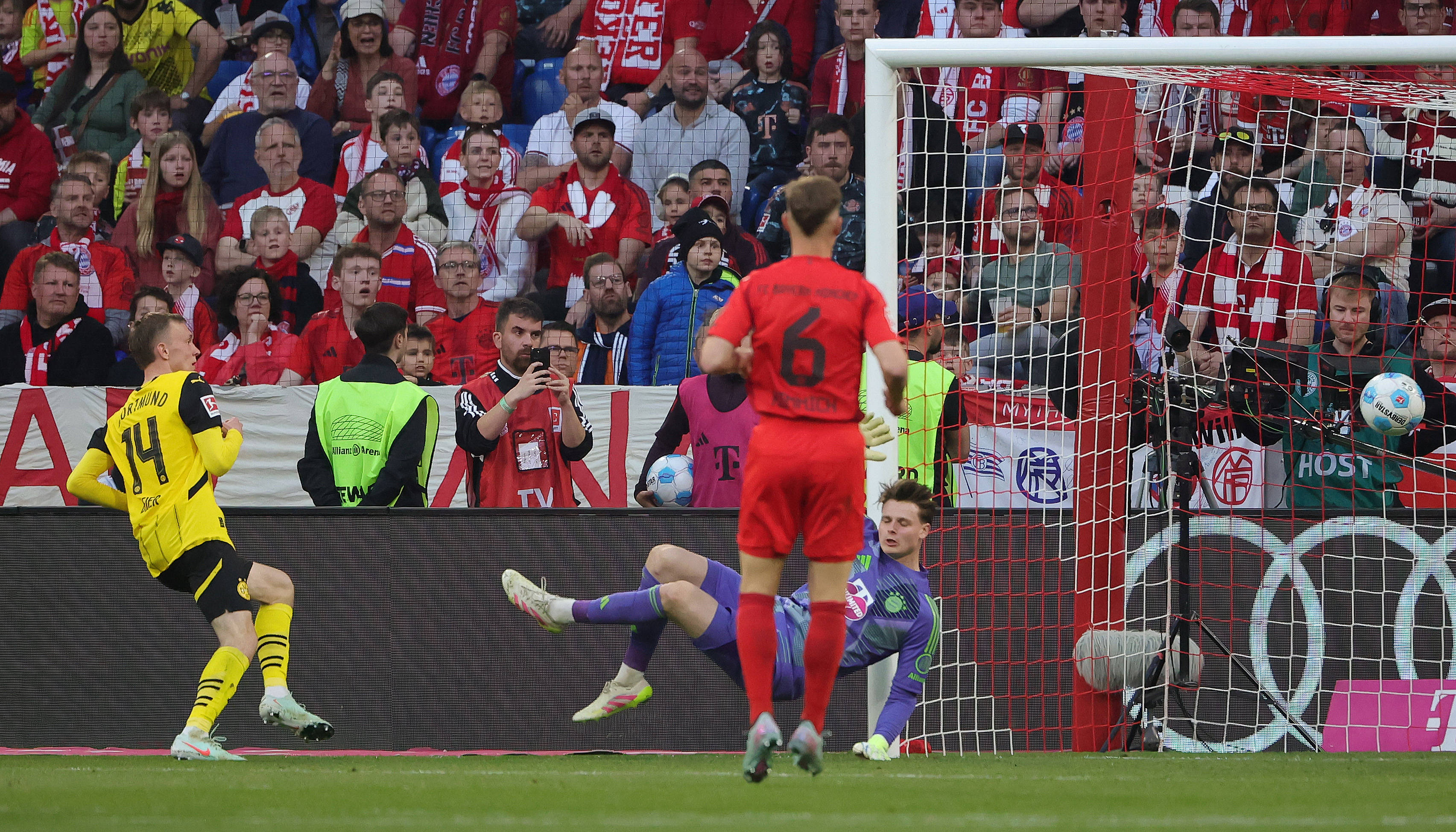 开云体育APP下载-美因茨球员在比赛中受伤，需休养