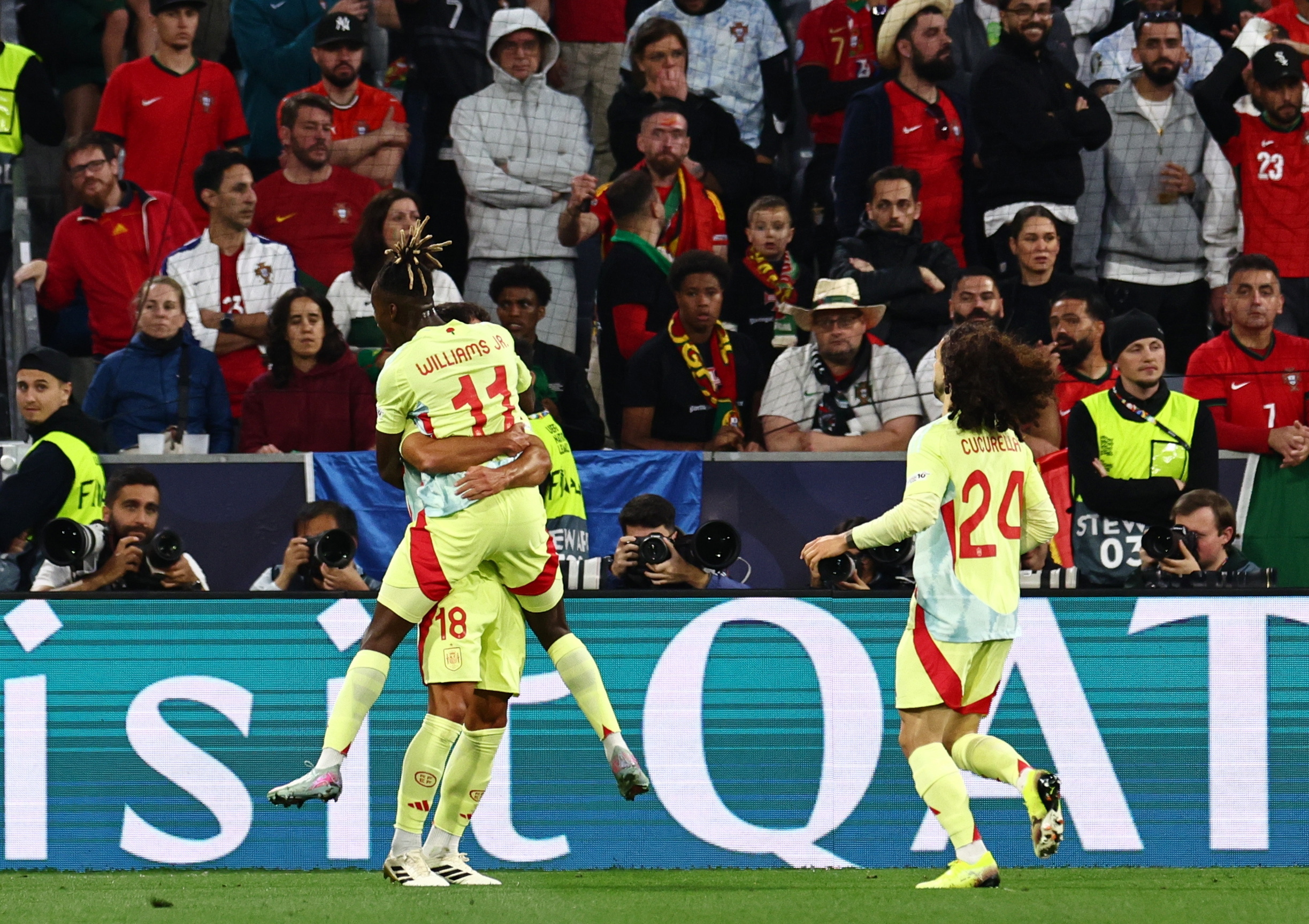 葡萄牙队在欧洲杯中遭遇连败 葡萄牙队在欧洲杯中遭遇连败