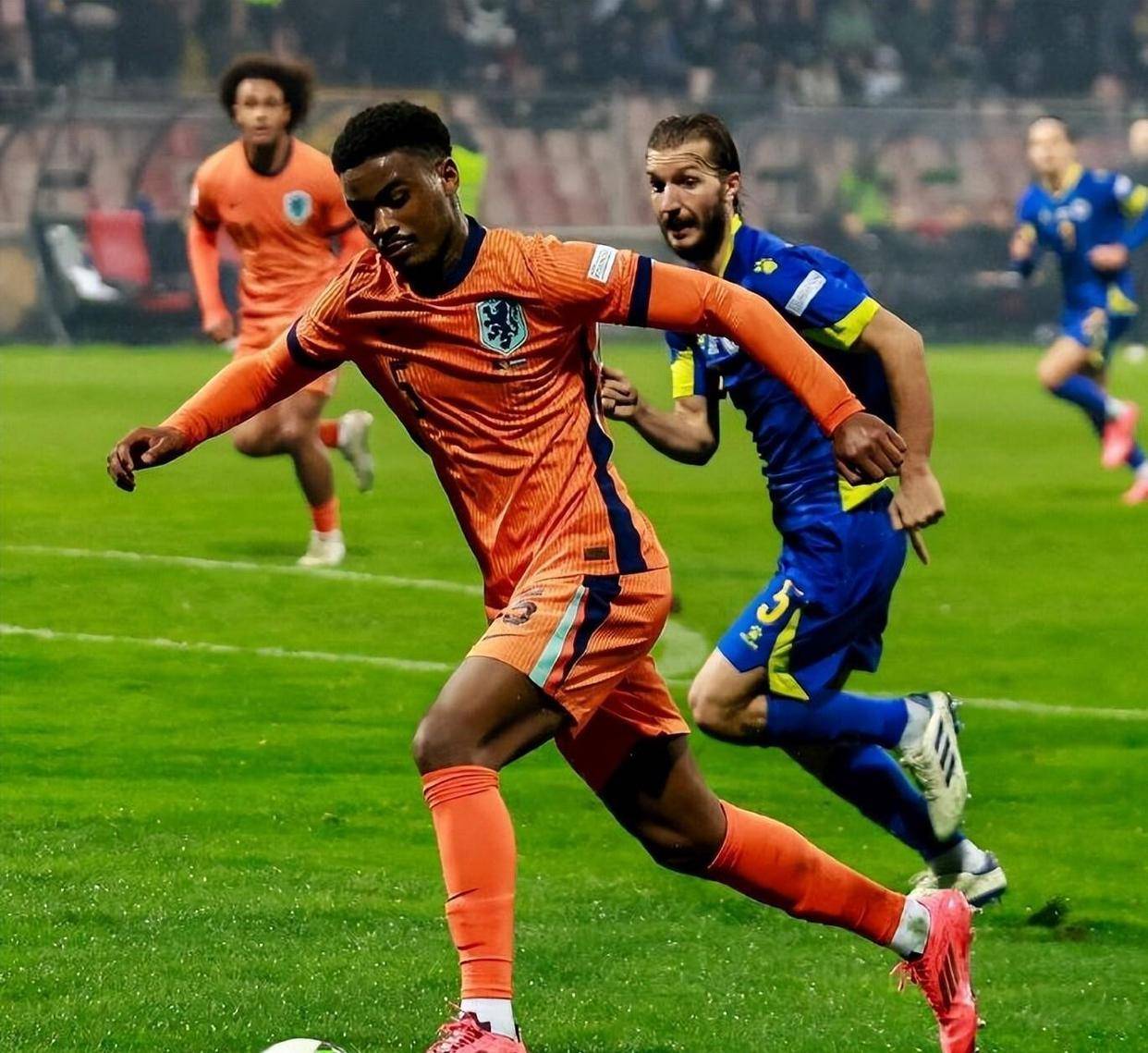 开云体育登录-阿贾克斯攻势如潮，切尔西难以应对