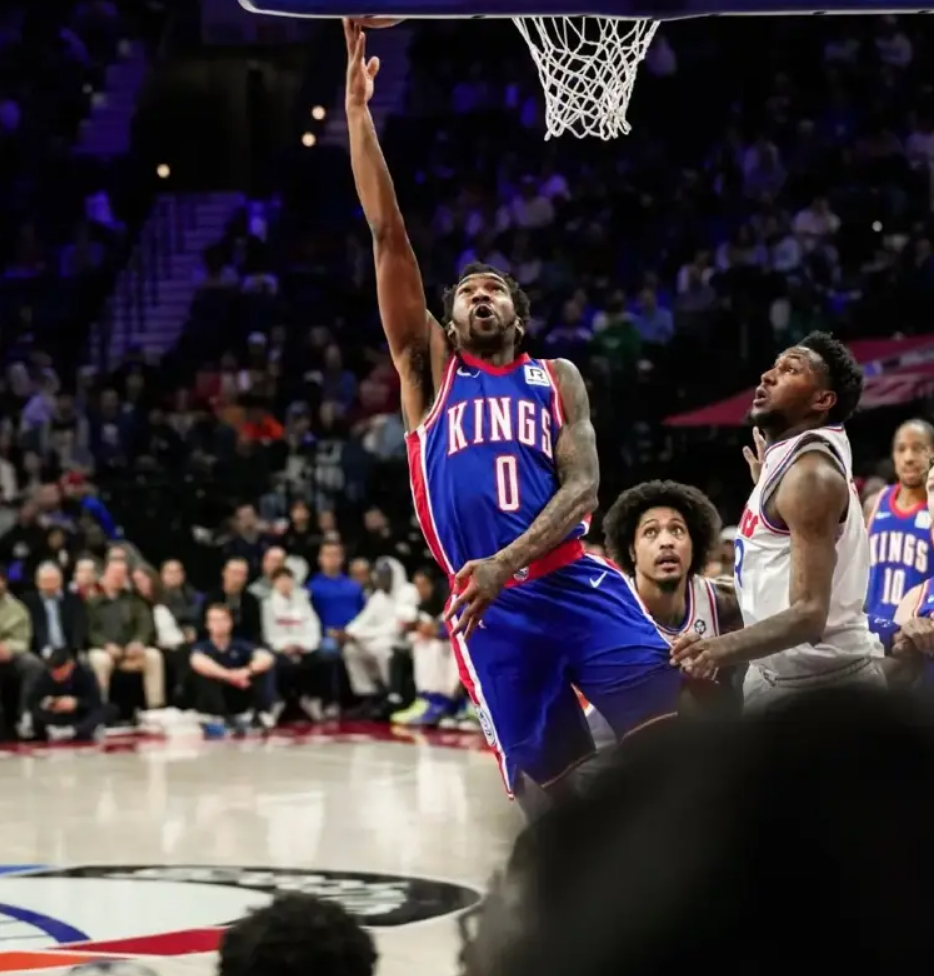 开云体育平台APP-关于76人完胜国王，詹姆斯刷新纪录的信息