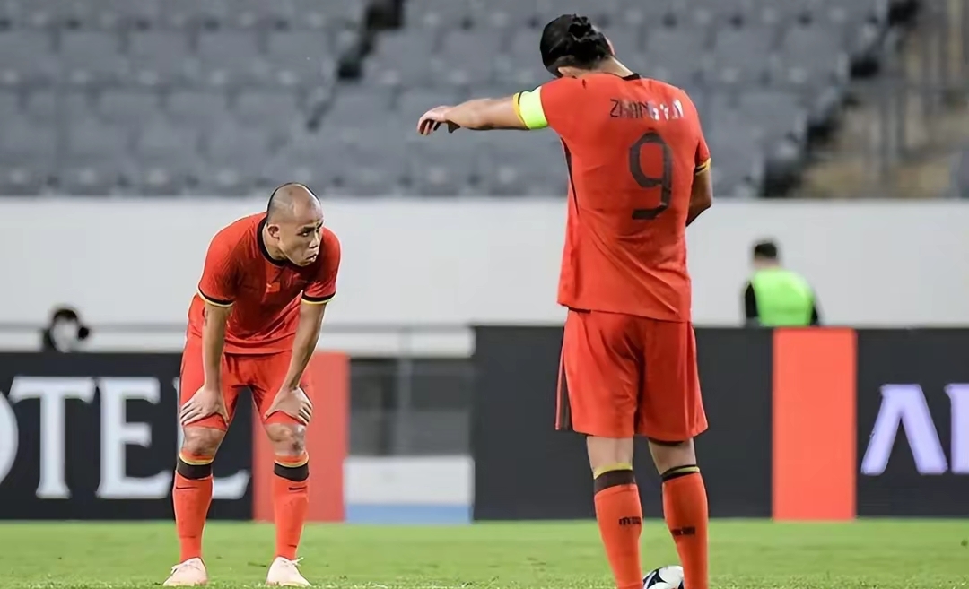 开云体育-日本队力克中国队，奥恰洛夫点燃赛场